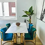 Apartmán Beautiful New L -15 Min To Octoberfest Mnichov
